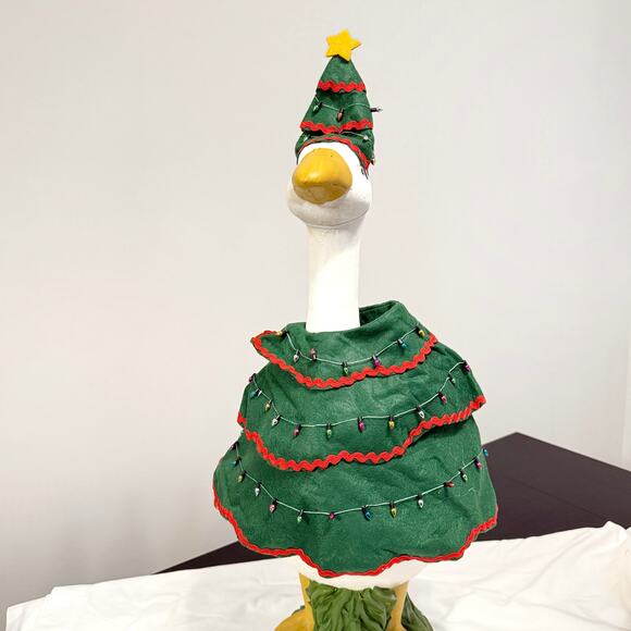 Porch Goose Christmas Outfits Bundle - 7 Santa Candy Cane Snowman Tree - Picture 3 of 12